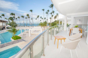 Destination Jelly / Playa Coral Condo